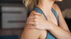 Fort Wayne chiropractic care relief for frozen shoulder